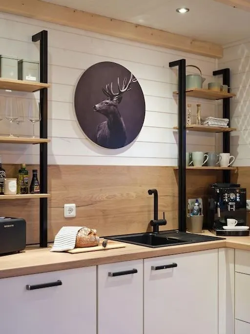 Apartment Chalet In Koeln - Tinyhouse