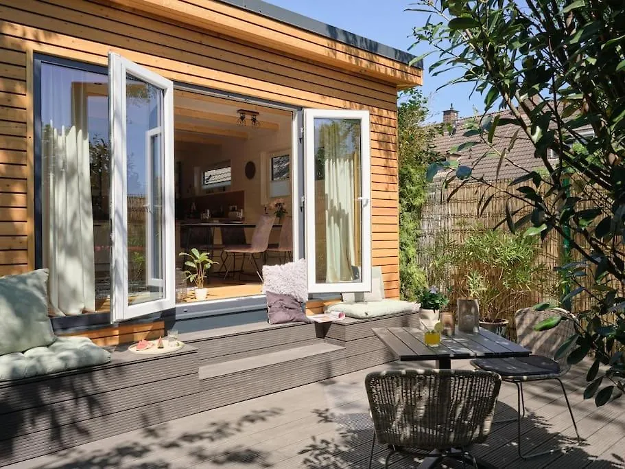 Chalet In Koeln - Tinyhouse Apartment Cologne